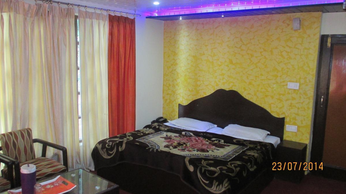 דלהאוזי Hotel Bombay Palace מראה חיצוני תמונה