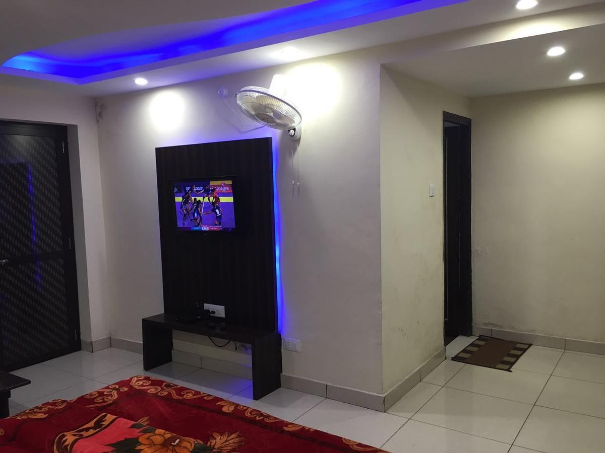 דלהאוזי Hotel Bombay Palace מראה חיצוני תמונה