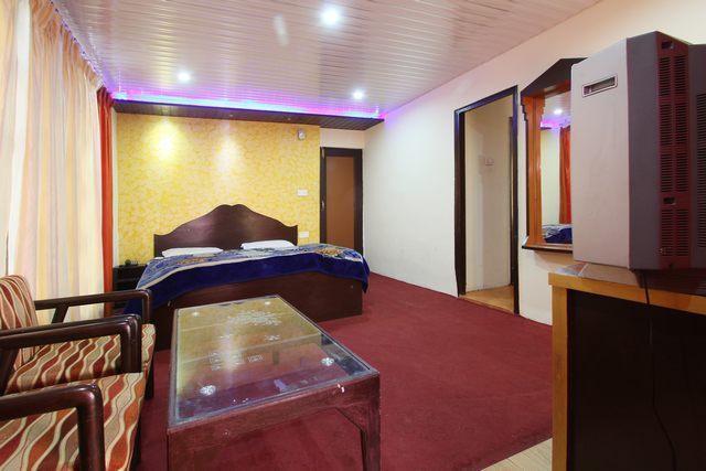 דלהאוזי Hotel Bombay Palace מראה חיצוני תמונה